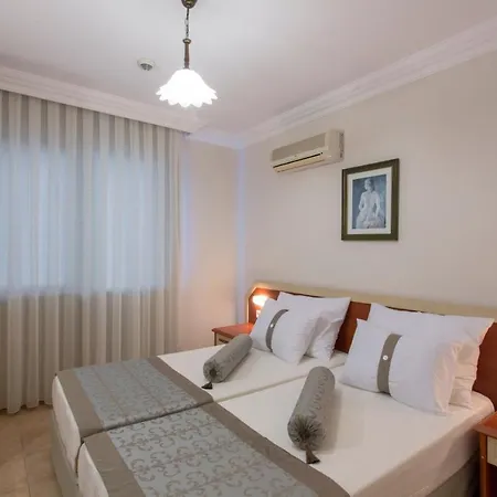 Sun Flower Kleopatra Appartement